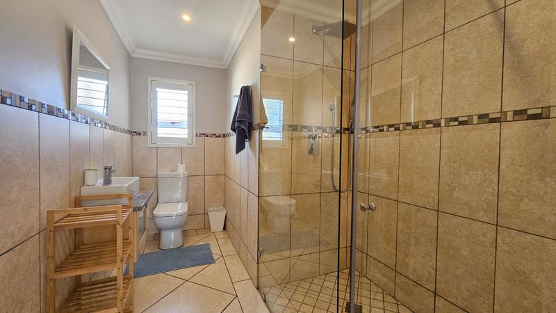 4 Bedroom Property for Sale in Lampiesbaai Western Cape